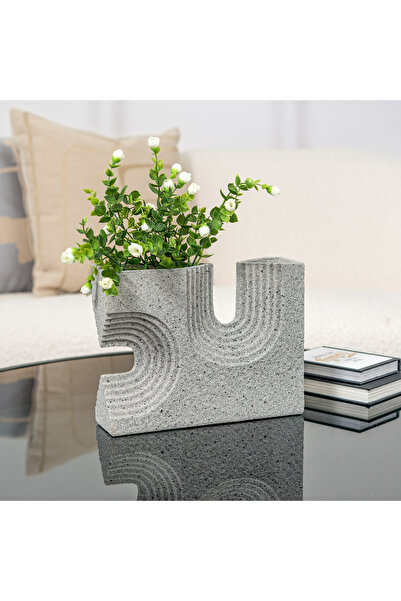 homez Resin Vase - 25.5*7*20 cm