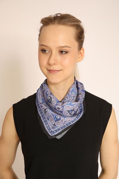 BERCHEM SCARF Paisley Patterned Women's Scarf – Stylish and Vibrant Colored Neck Accessory