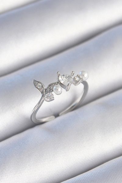 ALFA AKSESUAR 03 Brass Silver Color Zircon Stone Heart Leaf Model Pearl Detail Women's Ring - Tj-Byk3431