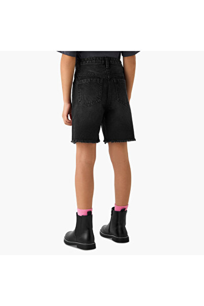 Juniors Solid Denim Shorts with Pockets and Frayed Hem