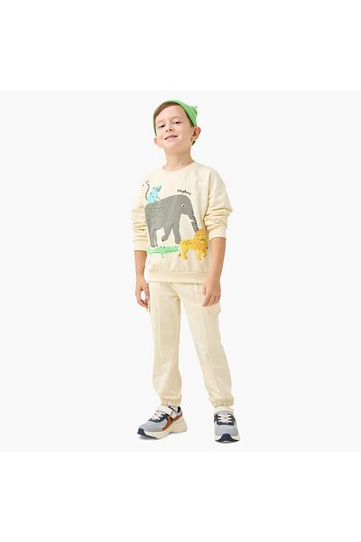 Juniors Animal Print T-shirt and Joggers Set