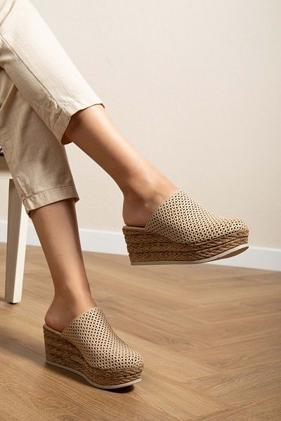 ANALİN SHOES Γυναικείες παντόφλες με κλειστό δάχτυλο από γνήσιο δέρμα - Μπεζ