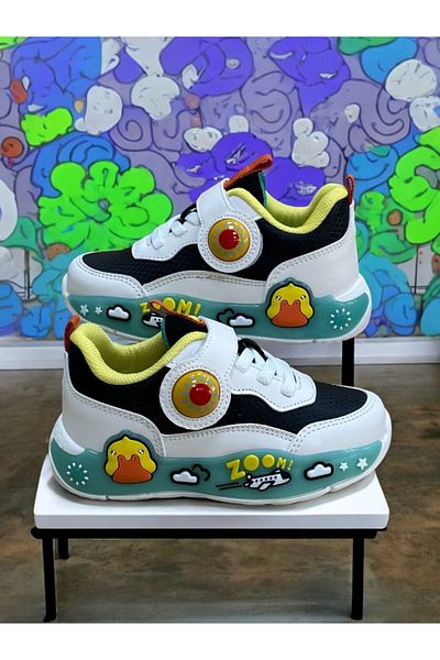 pepino أحذية رياضية مرنة للأطفال من نوع LACE UP CIRTLI DUCK LIGHTED EVA مستوردة