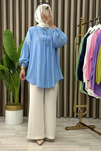 Mercan ŞURA GÖMLEK Mavi Bağcıklı Tesettür Giyim Gömlek Çilek Kumaş Günlük Rahat Kesim