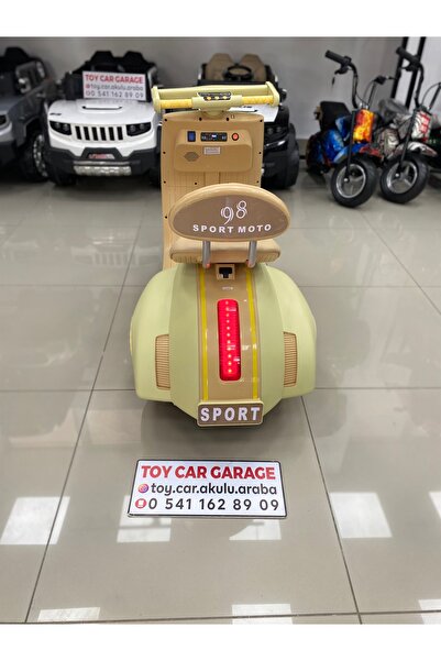 Toys VESPA AKÜLÜ MOTOR 3-9 YAŞ