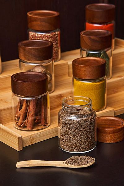 Yazz Atelier Set of 6 Acacia Spice Rack