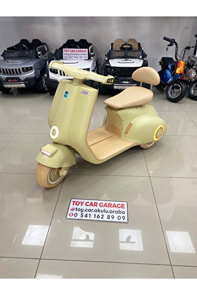 Toys VESPA AKÜLÜ MOTOR 3-9 YAŞ