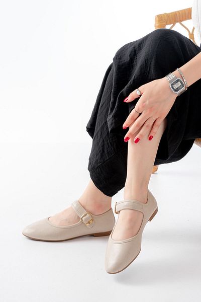 infon shoes creation 2606 Beige Beret Casual Shoes