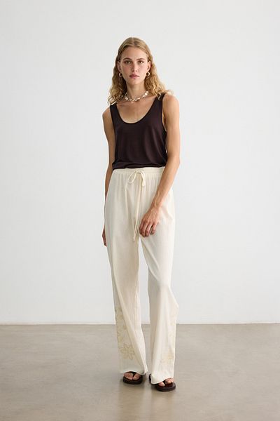BE BLUE Natural Embroidery Detail Pants