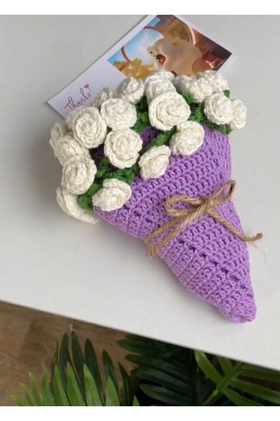 ZAHandmade Bouquet of White Roses