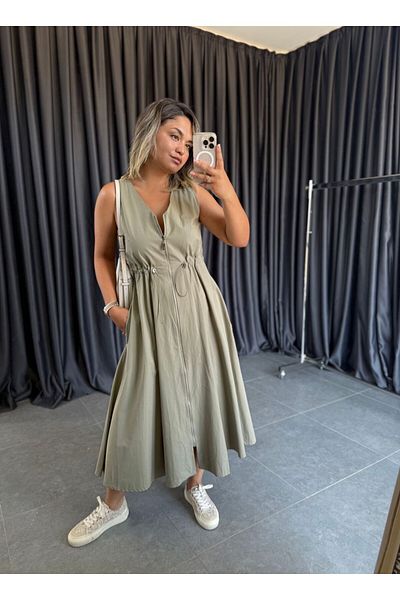 BÜŞRA PERKER Zipper Detailed Dress Khaki