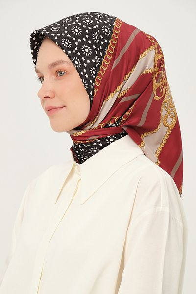 Madame Polo Printed Twil Scarf Multicolor Non-Slip 90X90 cm