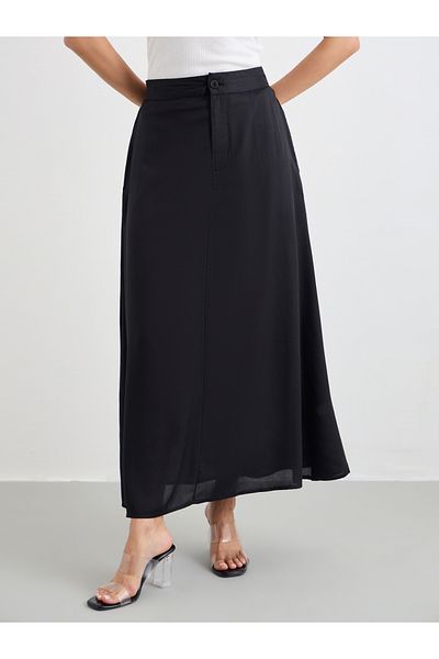 Styli Solid Mid Rise A-Line Maxi Skirt