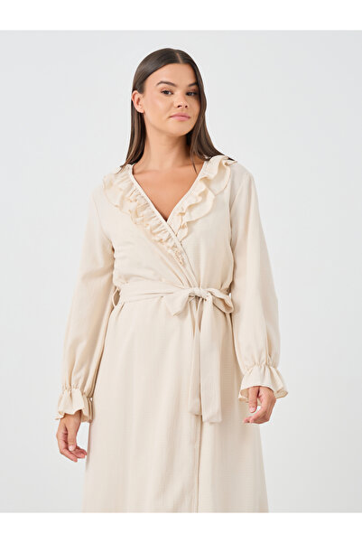 Styli Solid Strappy Slip Dress and Robe with Ruffle Set