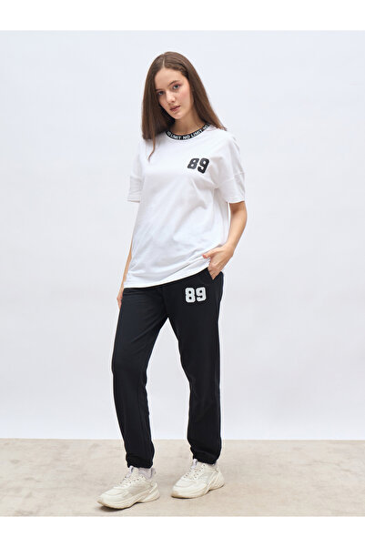 Styli Oversized Slogan T-Shirt and Cuffed Joggers Set