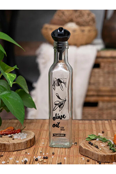 Solmazer By Styli Square Glass Oil & Vinegar Bottle with Olive Oil Text