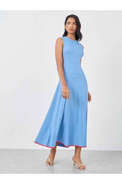 Styli Textured Sleeveless Round Neck Maxi Dress