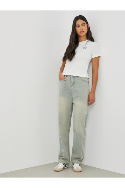 Styli Mid Rise Wide Leg Faded Jeans