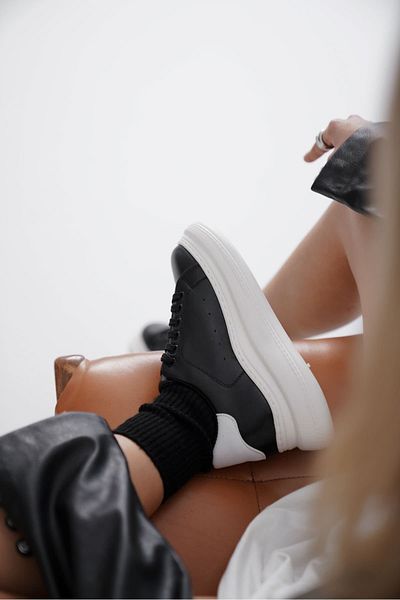 Zerenyus Bella Premium Black White Women's Sports Shoes