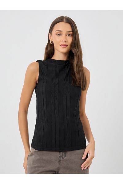 Styli Textured Sleeveless Round Neck Blouse