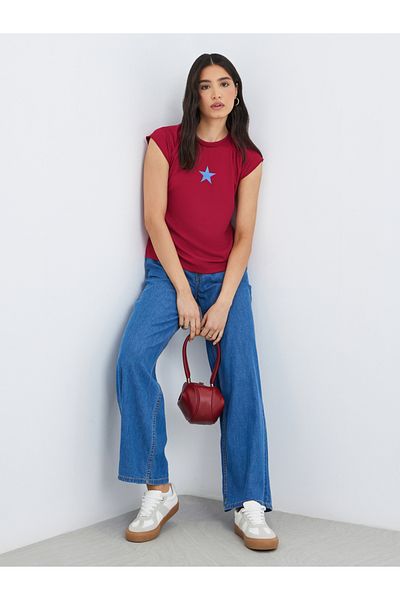 Styli Star Embroidered Ribbed Reglan Short Sleeve Top