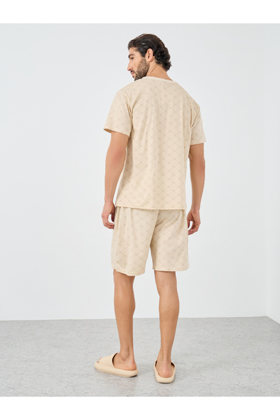 Styli All Over Printed T-Shirt and Shorts Pyjama Set