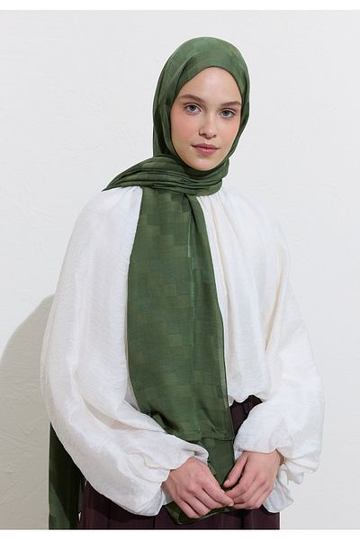 Freshscarfs Nori Silky Jacquard Shawl Leaf