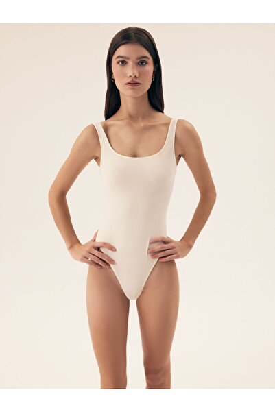 Bloovii Women's Bodysuit Thong Body with Round Neck & Back Classic Style | Lacteem