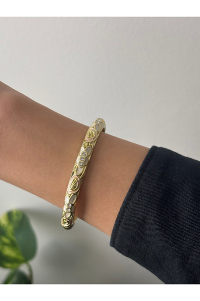 sheyajewellery Kadın Beyaz Pembe Çiçekli Kelepçe Bileklik
