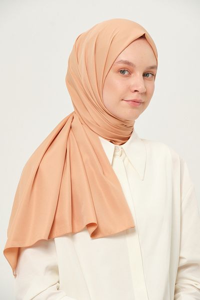 Madame Polo Plain Twil Shawl Chickpea Non-Slip Wrinkle-Free Fabric