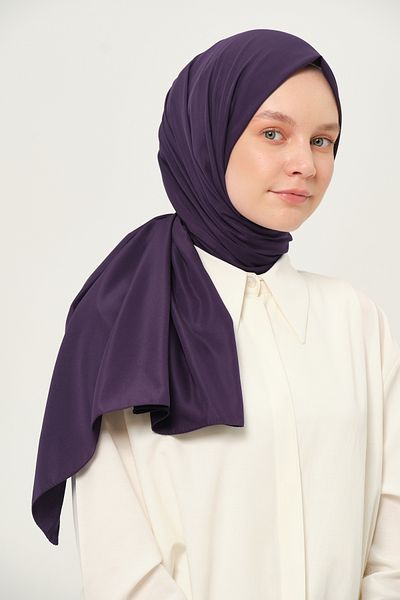 Madame Polo Plain Twil Shawl Plum Non-Slip Wrinkle-Free Fabric