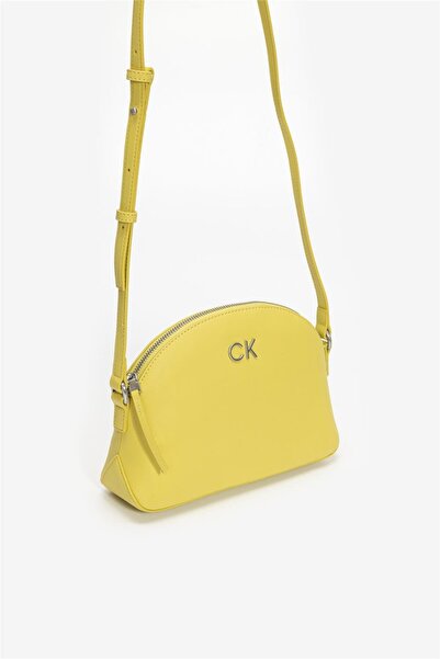 Calvin Klein Kadın Deri Marka Logolu Fermuarlı Günlük Kullanım Sarı Omuz Çantası K60K611444-ZAV