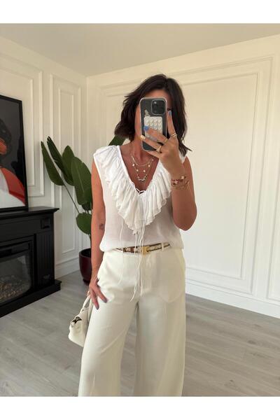 begum mayda Fırfır Detaylı , Premium Seri , Beyaz , Kolsuz Bluz