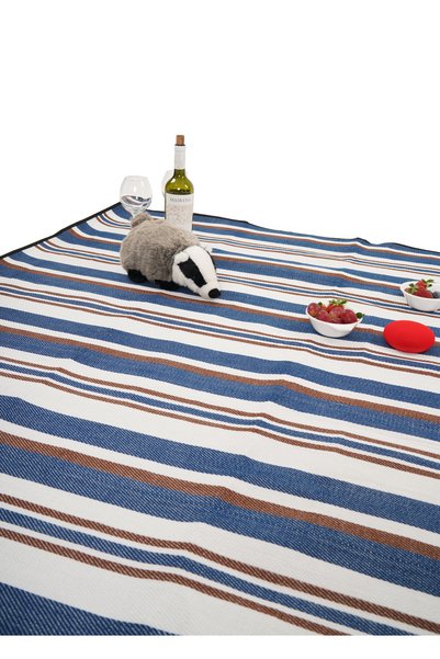 Urban Badger Wunjo Picnic Mat 1.2X2M with Carrying Handles