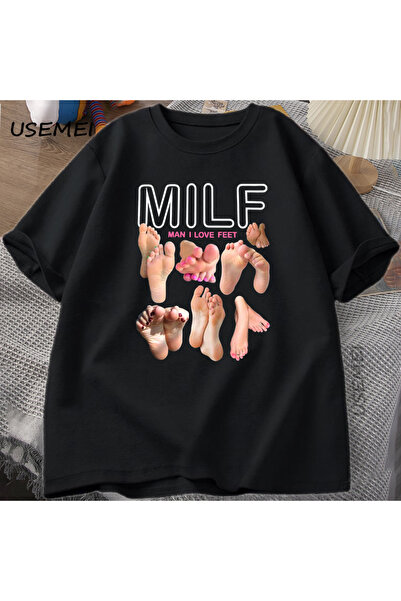 Tarzsokak MILF Adam Ayakları Seviyorum Komik Grafik T-Shirt Erkekler Pamuk Kı...