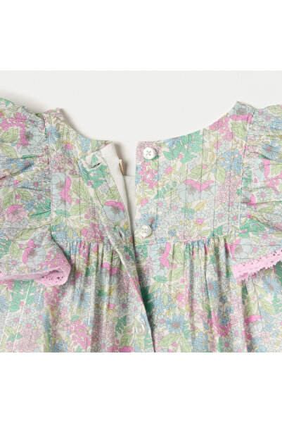 giggles All-Over Floral Print A-Line Short Sleeves Top