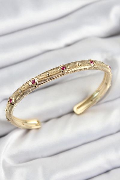 Clariss Brass Colored Zircon Stone Vintage Model Gold Color Women's Handcuffs