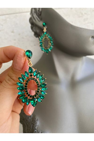 Lucios Evening Dress Hanging Nail Earrings