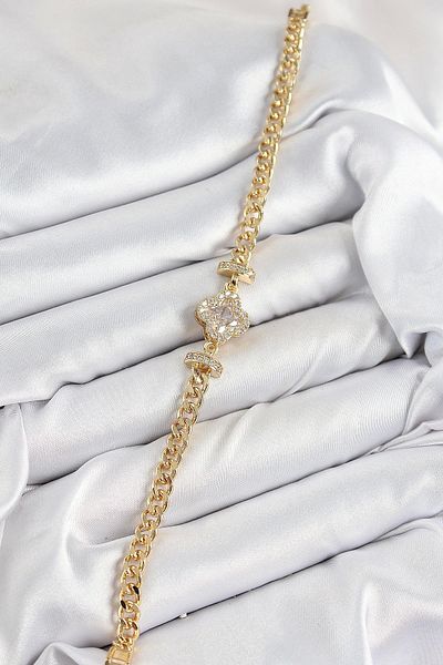 Clariss Brass Zircon Stone Clover Model Gold Color Women's Bracelet