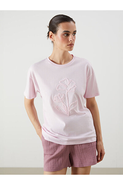 LC Waikiki Γυναικείο μπλουζάκι New Season Crew Neck με λουλούδια