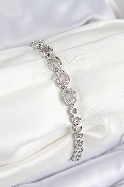 Clariss Brass Zircon Stone Oval Model Silver Color Women's Bracelet
