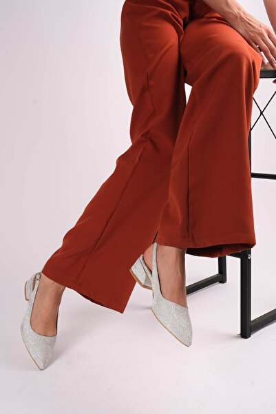 ZSHOES Pantofi cu toc pentru femei, brodați cu laser, cu toc ușor de 3,5 cm (inclusiv mărimea mare 41/43)