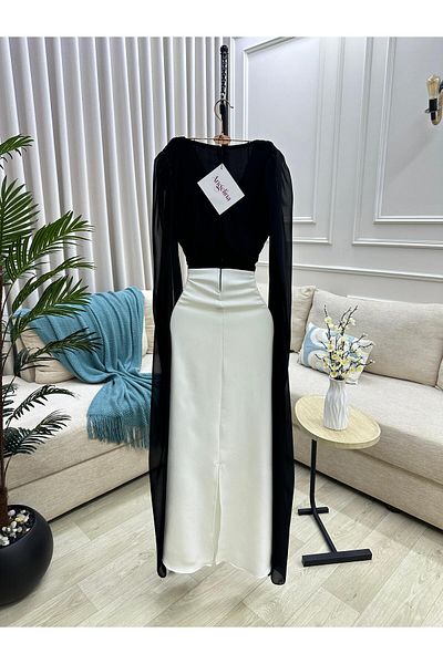 Angelinaa Jori dress