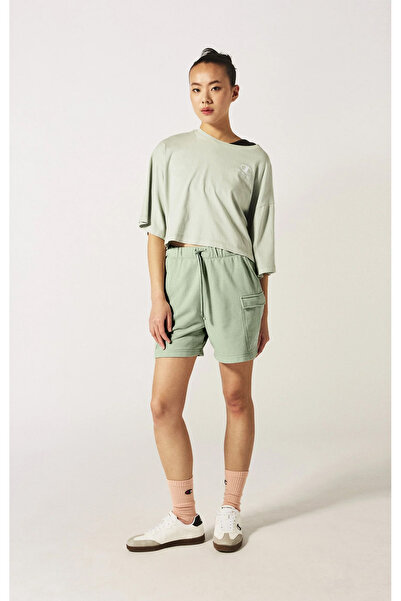 Champion Icons Plush Wash Cargo short Yeşil Kadın Şort-118024-GS129