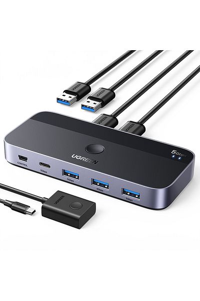 Ugreen Switch 2 în 4 pentru 2 computere USB 3.0 + 2x cablu USB-A negru