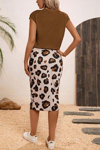 Mossta Διπλό Σετ Μπλούζα με λαιμόκοψη και Φούστα με σχέδιο λεοπάρ - Καφέ