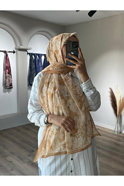 Merwiss Viena Silk Crepe Butter Yellow Shawl