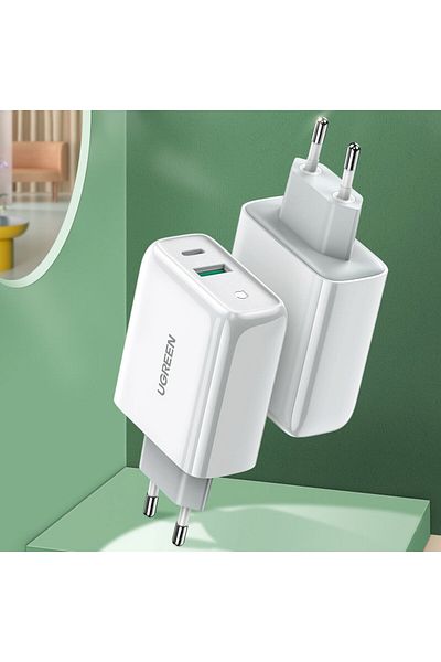 Ugreen Încărcător rapid de perete USB-C + USB 36W cu încărcare rapidă 4.0, alb