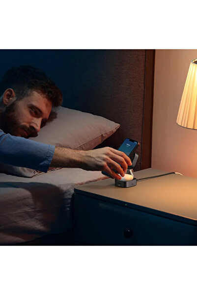 Ugreen 3w1 Ładowarka indukcyjna MagSafe Qi na telefon słuchawki z portem USB-C - czarna