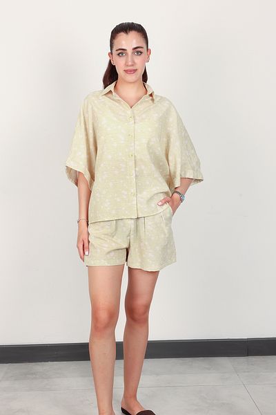 Stil Sepeti Cămașă oversize cu model galben pentru femei, set de mini pantaloni scurți cu pliuri duble TL-10005840100